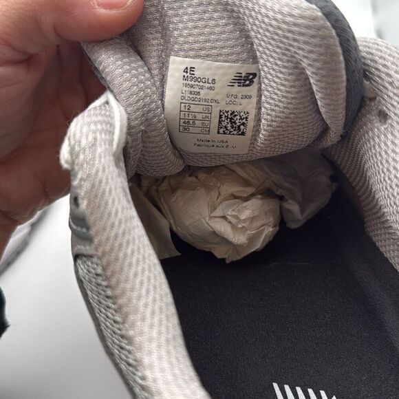 New Balance Men's FuelCell 990 V6 Sneaker SIZE 12 GREY NEW - Picture 8 of 8